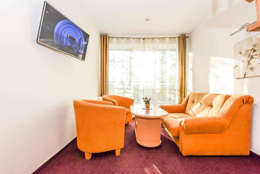 Muza Hotel Palanga Ngoại thất bức ảnh