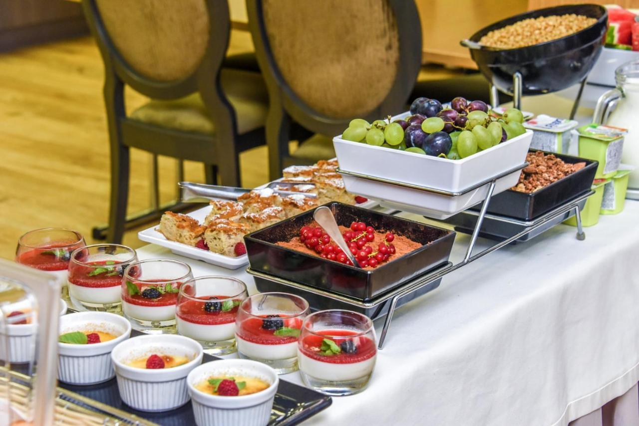 Muza Hotel Palanga Ngoại thất bức ảnh