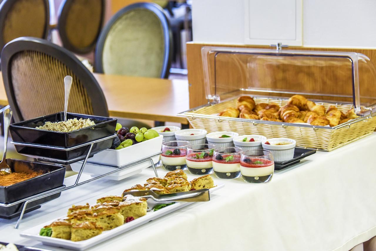 Muza Hotel Palanga Ngoại thất bức ảnh